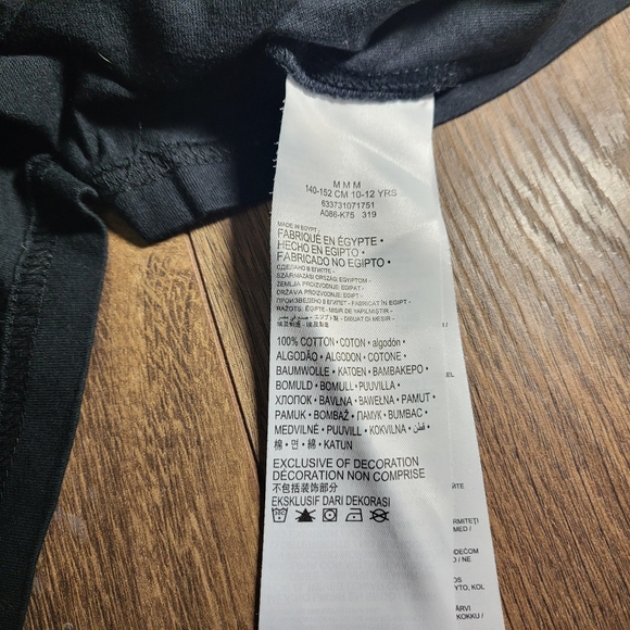 Levi's Youth Black Logo T-Shirt Size Medium 10-12Y - Picture 5 of 8